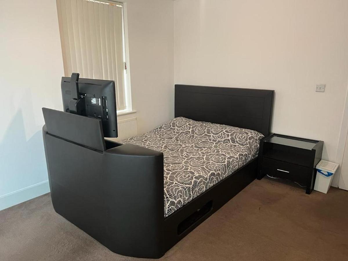 Immaculate 1-bed In East Appartamento Londra